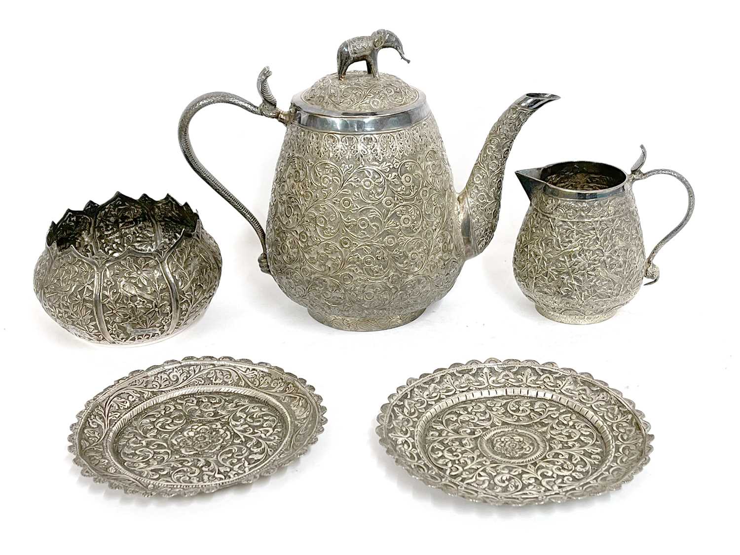 Antique Indian silver tea set 'Lucknow Circa 1900' with elephant and cobra design, comprising - Image 2 of 23