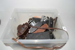 A box of various vintage cameras to include Prontor II, a Braun Gloria and others