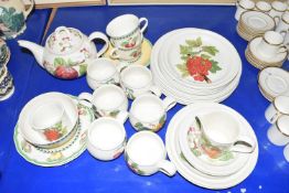 Quantity of Portmeirion Pomona pattern tea and table wares