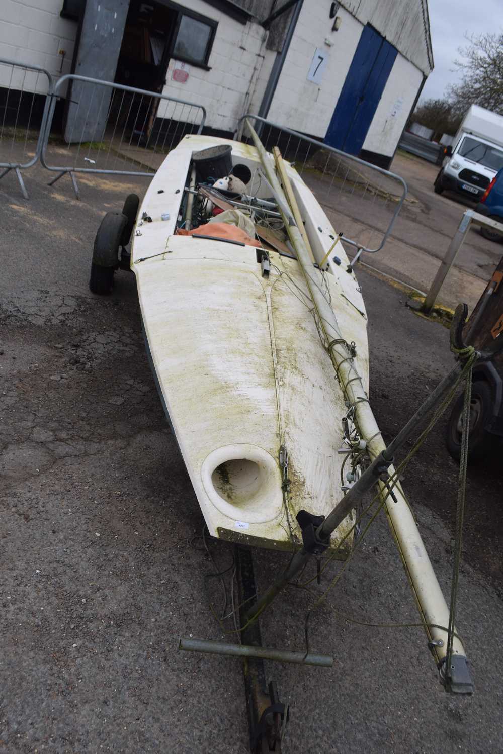 Sailing dinghy with trailer (a/f)