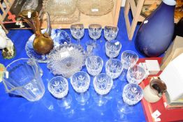 Mixed Lot: Various modern drinking glasses, glass jug etc