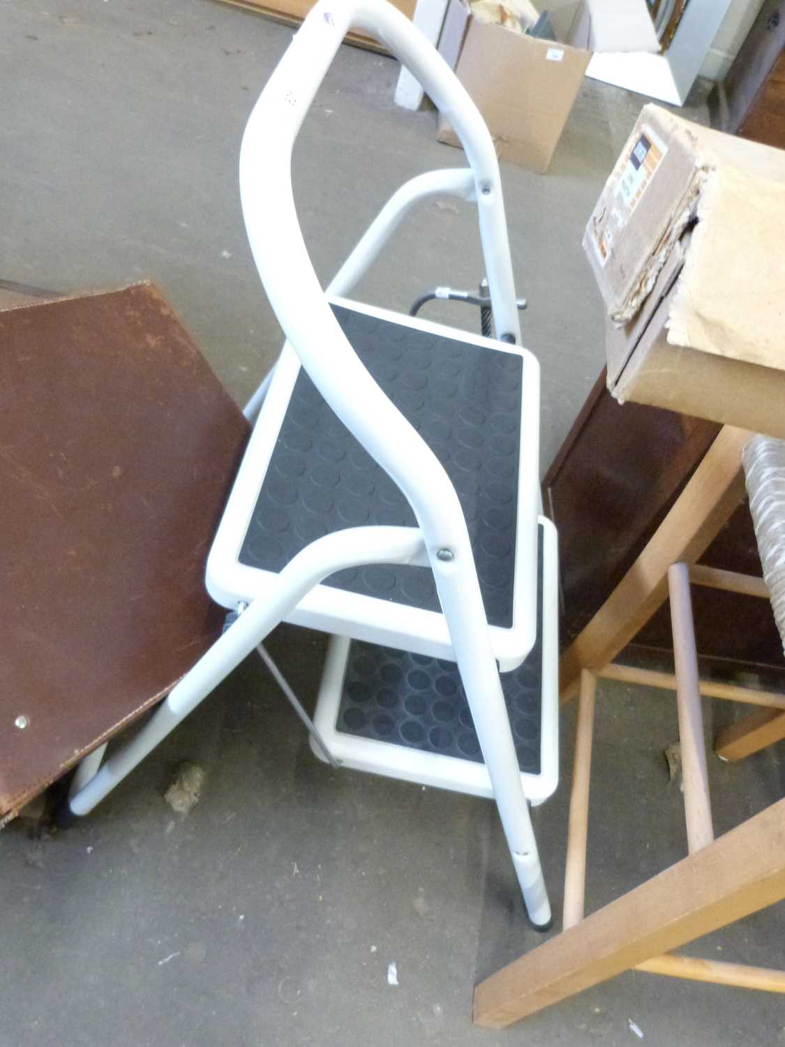 Folding metal framed step-up