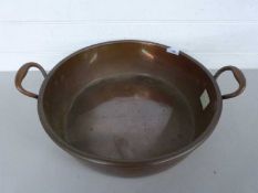 Victorian circular two handled copper pan