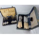 Mixed Lot: Cased silver plated teaspoons and a case of fish cutlery