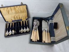 Mixed Lot: Cased silver plated teaspoons and a case of fish cutlery