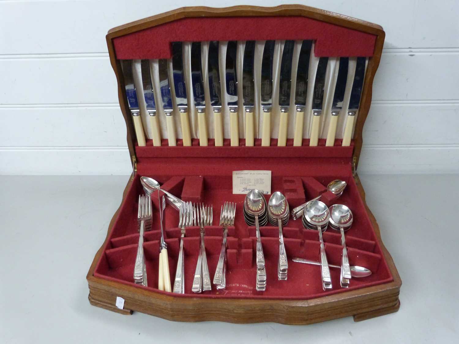 Case of Buckingham pattern silver plated cutlery