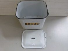 Enamel bread bin