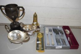 Mixed Lot: Various silver plated wares to include sauce boats, trophy, various cutlery etc