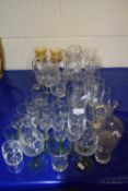 Large Mixed Lot: Various drinking glasses, jugs etc
