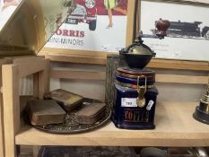 Mixed Lot: Coffee grinder, vintage tins etc