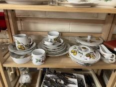 Quantity of Royal Worcester Evesham pattern table wares