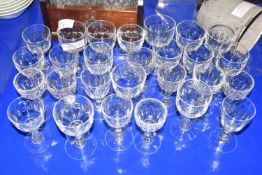 Mixed Lot: Various Victorian and later cherry and liqueur glasses