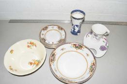 Mixed Lot: Various ceramics to include Swinnertons bowls, Royal Doulton Old Willow Pattern vase