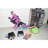 Mixed Lot: Assorted Batman toys and others