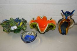 Mixed Lot: Three various Art Glass bowls or ash trays together with an Art Glass owl