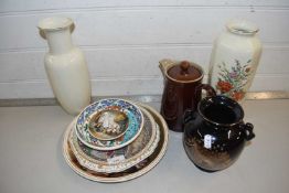 Mixed Lot: Various vases, plates etc