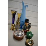 Mixed Lot: Various glass vases, ornaments