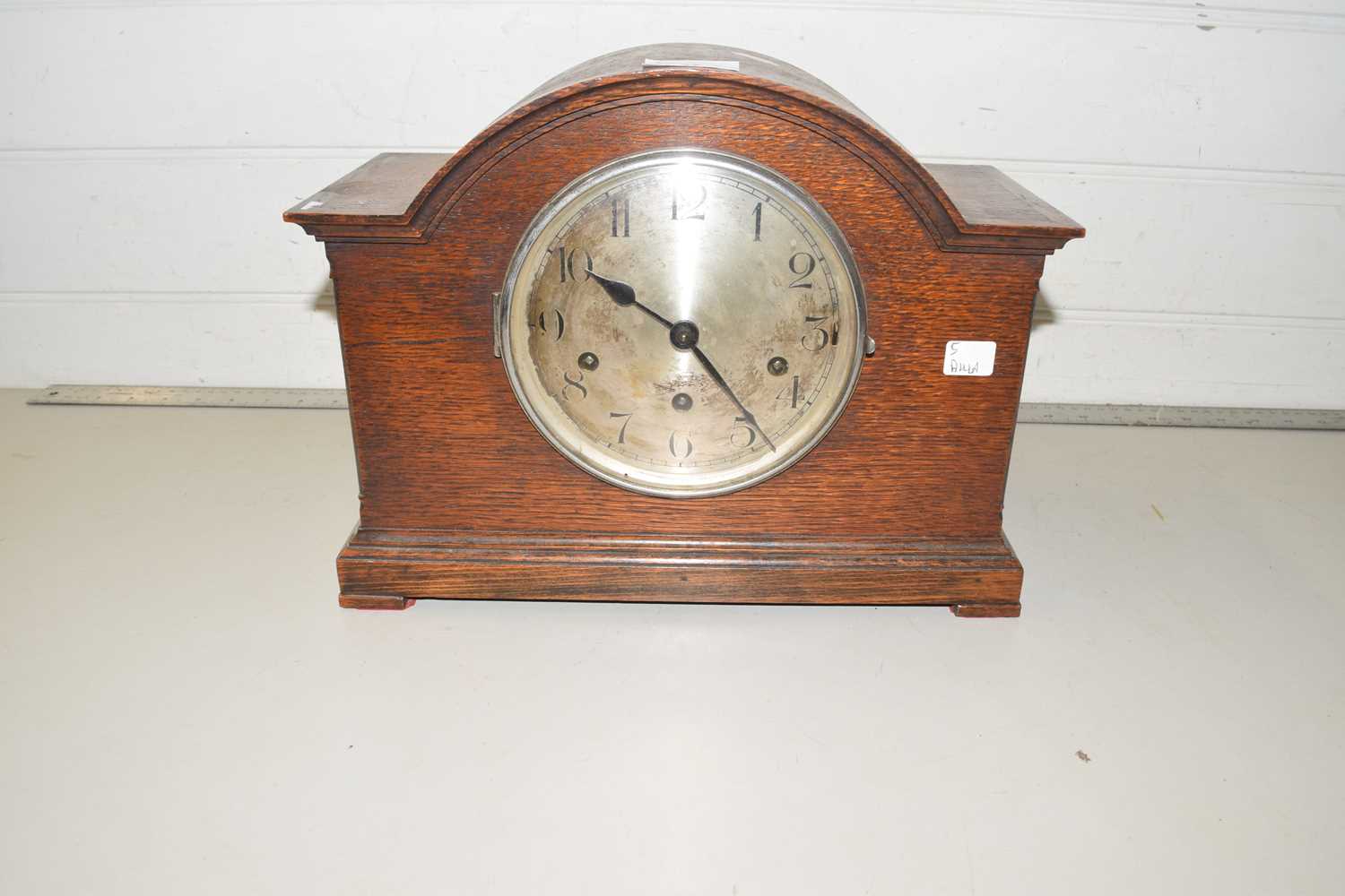 Early 20th Century oak cased mantel clock