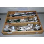 Tray of Arthur Price Kings pattern silver plated cutlery