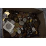 Box of various mixed coinage