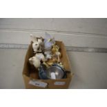 Mixed Lot: A Sabino opalescent glass model of a squirrel and various other small ornaments