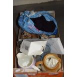 Mixed lot to include jugs, glass ware and other items