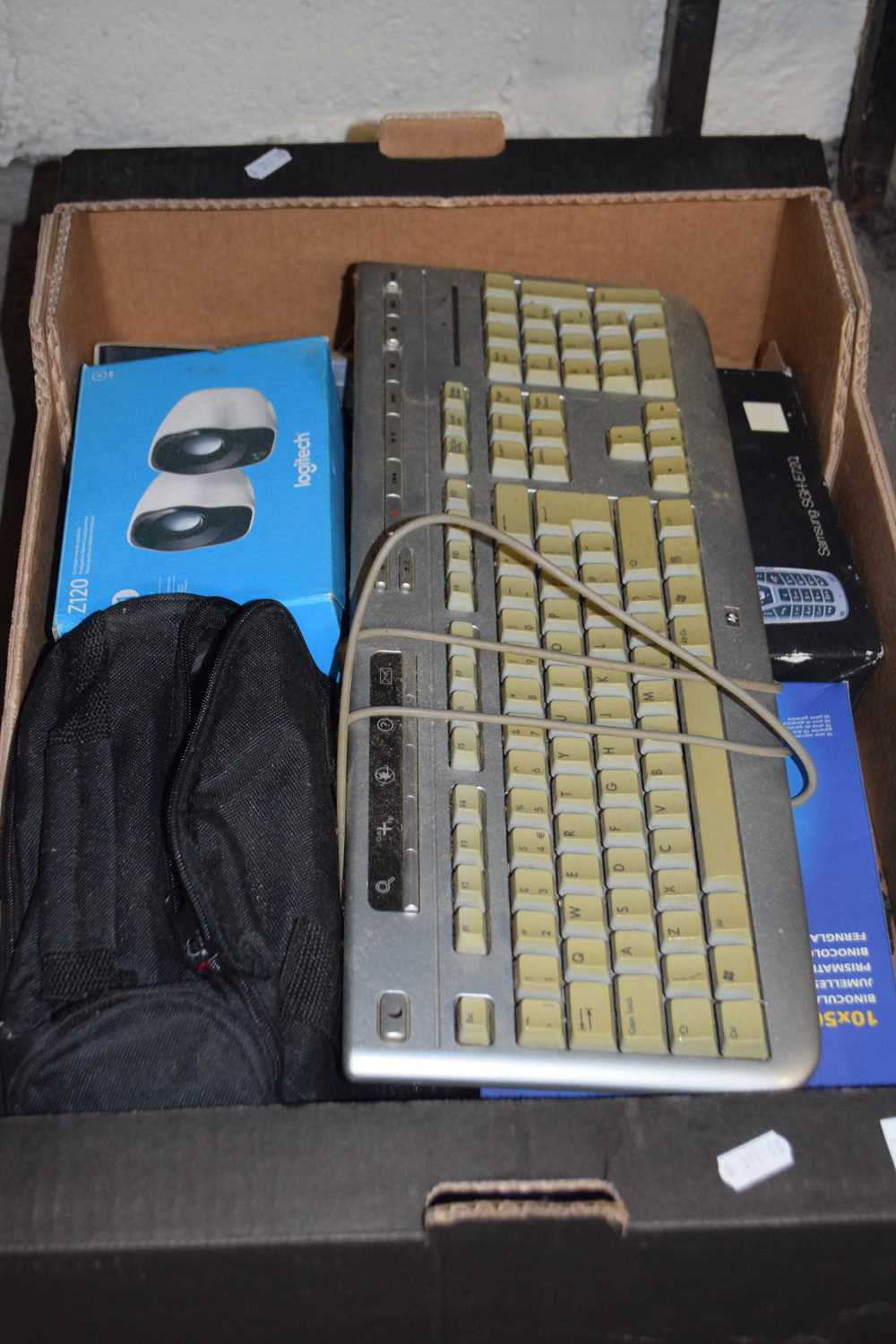 Mixed lot to include binoculars, old mobile phones, keyboard etc