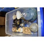 Mixed lot to include ceramics, metal wares and others