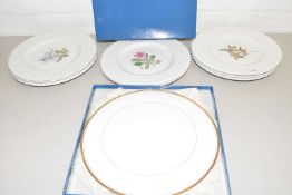 Mixed lot comprising a quantity of Royal Cauldon floral decorated plates together with a Royal