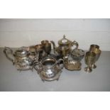 Mixed Lot: Various silver plated wares