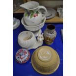 Mixed lot to include floral decorated jug, mixing bowl, novelty snail planter etc