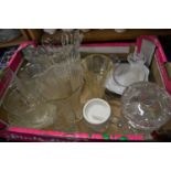 Quantity of assorted glass ware to include vases, dishes, jugs etc