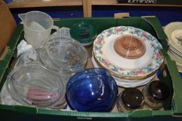 Mixed Lot: Assorted glass kitchen ware, dinner plates and others