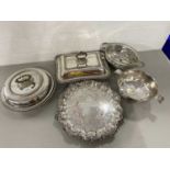 Mixed Lot: Silver plated entre dishes, serving tray and other items