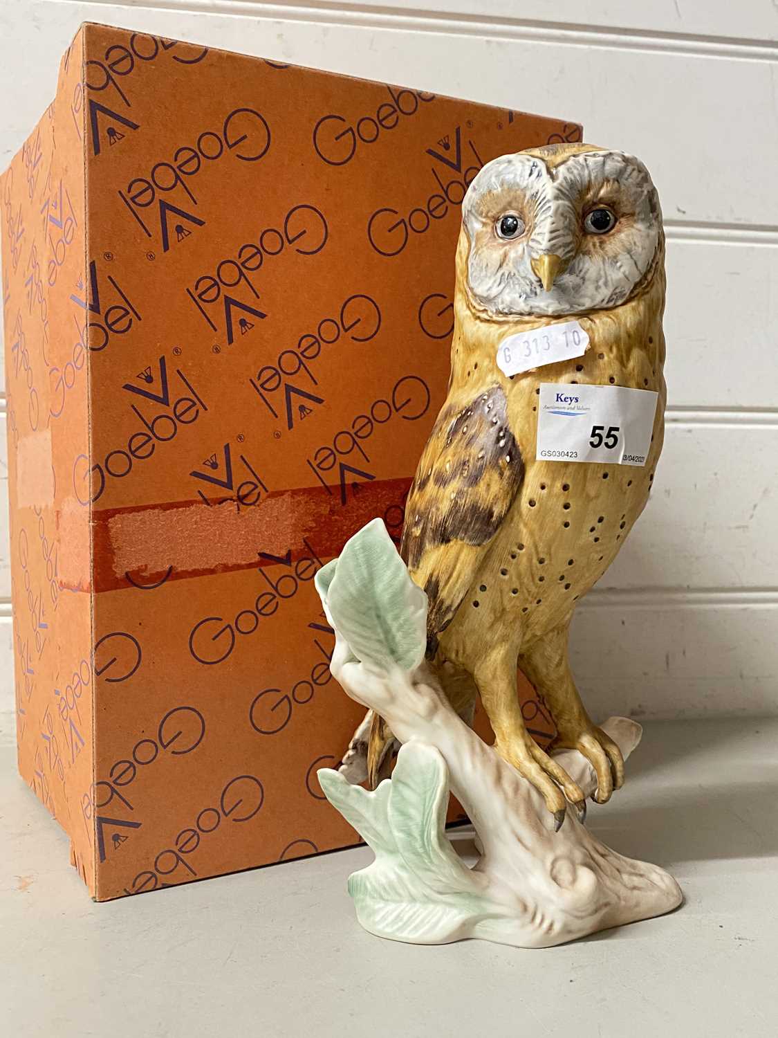 Geobel model of a barn owl