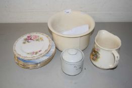 Mixed Lot: Chamber pot, various collectors plates etc