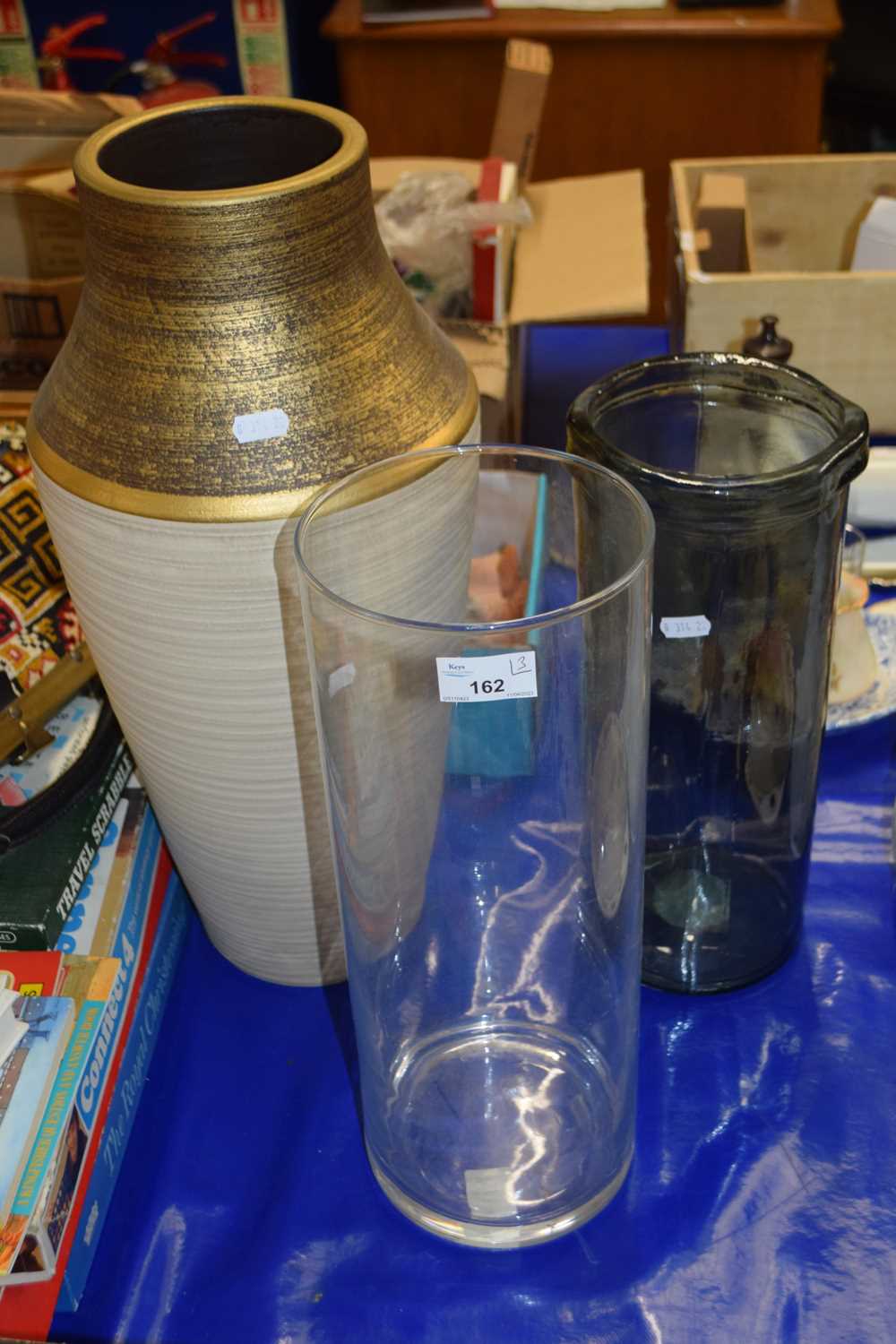 Modern pottery vase together with two modern glass vases (3)