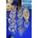 Mixed Lot: Various 20th Century glass wares
