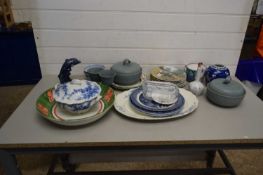 Mixed Lot: Various ceramics to include collectors plates, blue and white ginger jar, various