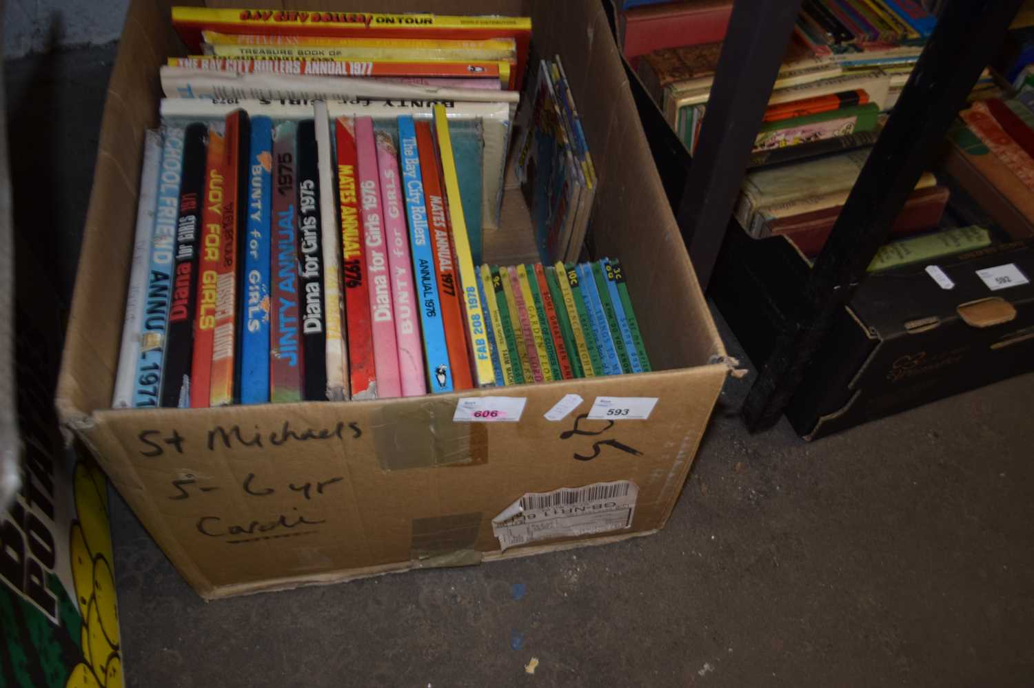 Box of assorted children's annuals to include Bunty and Ladybird books