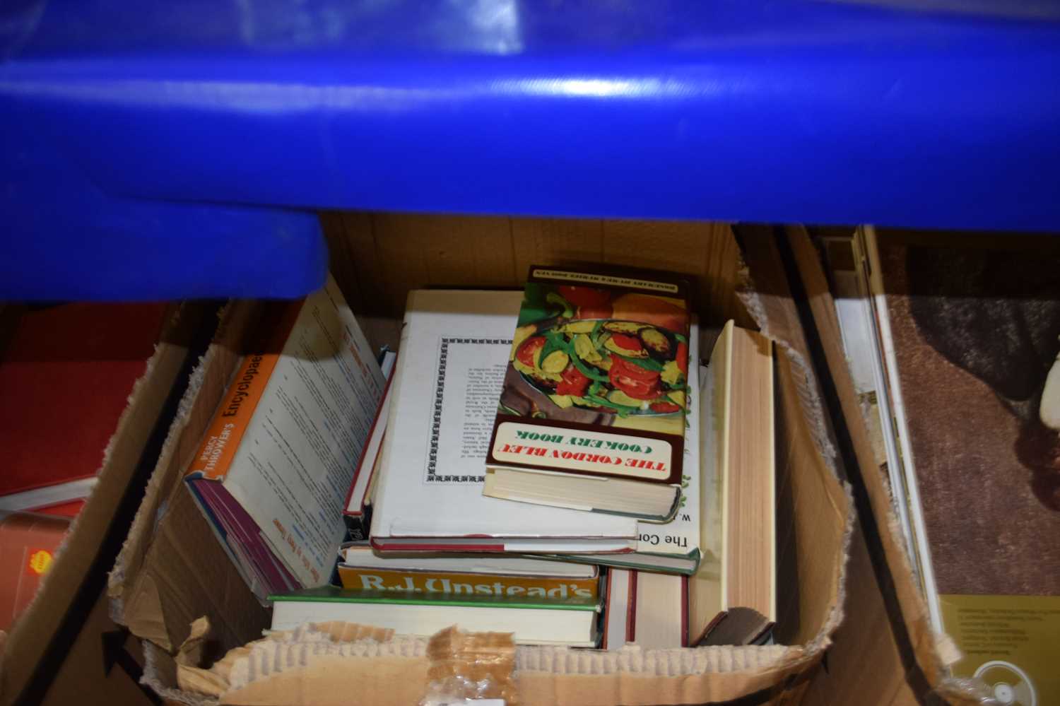 Large box of assorted books to include cookery, flora and fauna and others