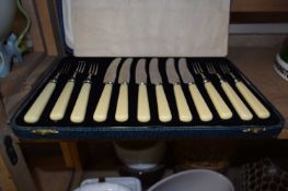 Cased set of six tea knives and forks