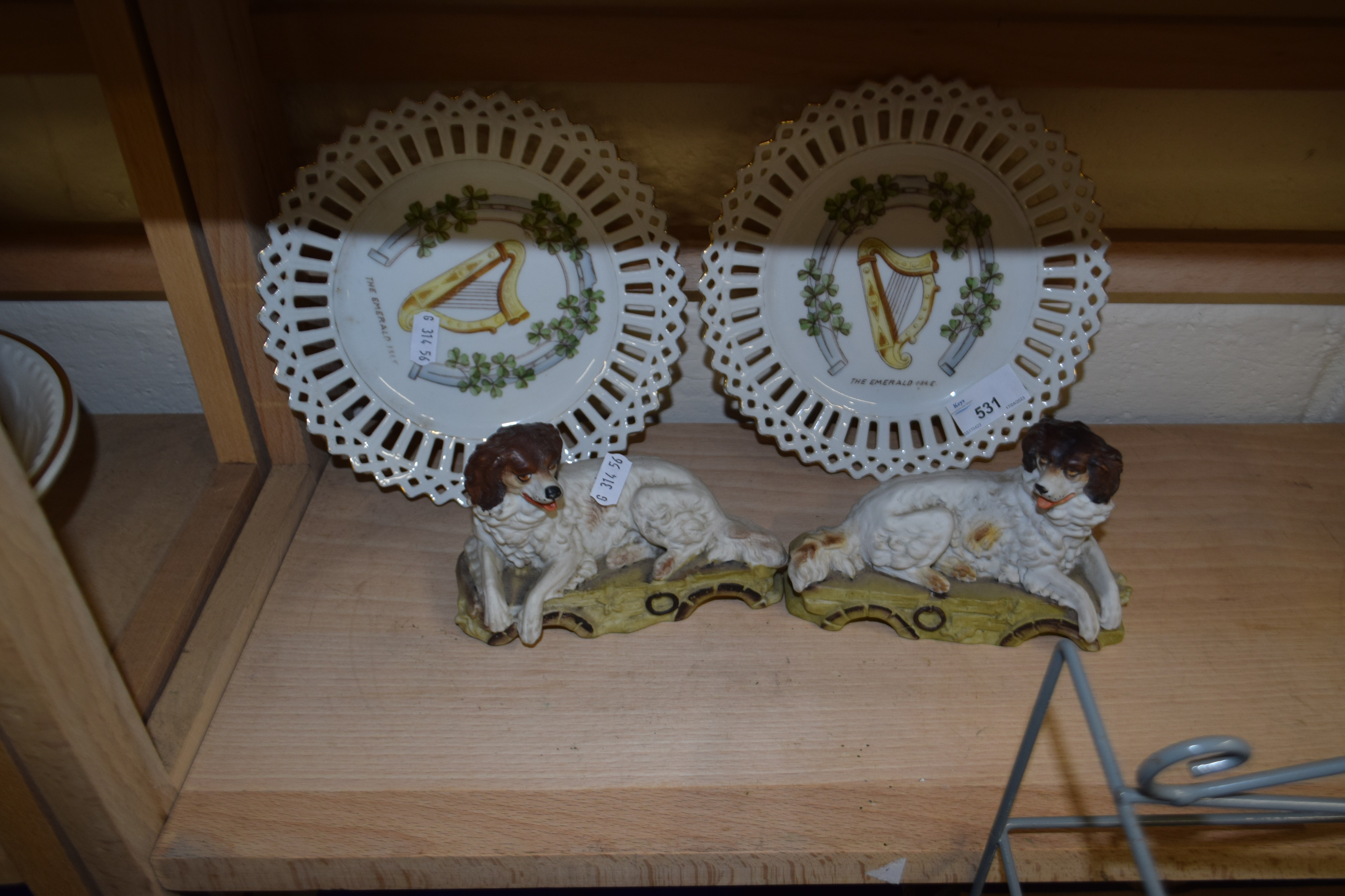 Pair of The Emerald Isle wall plates together with a pair of pottery dogs - Image 2 of 2