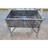 Vintage metal oil bath