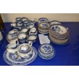 Good quantity of Booths Real Old Willow Pattern tea and table wares