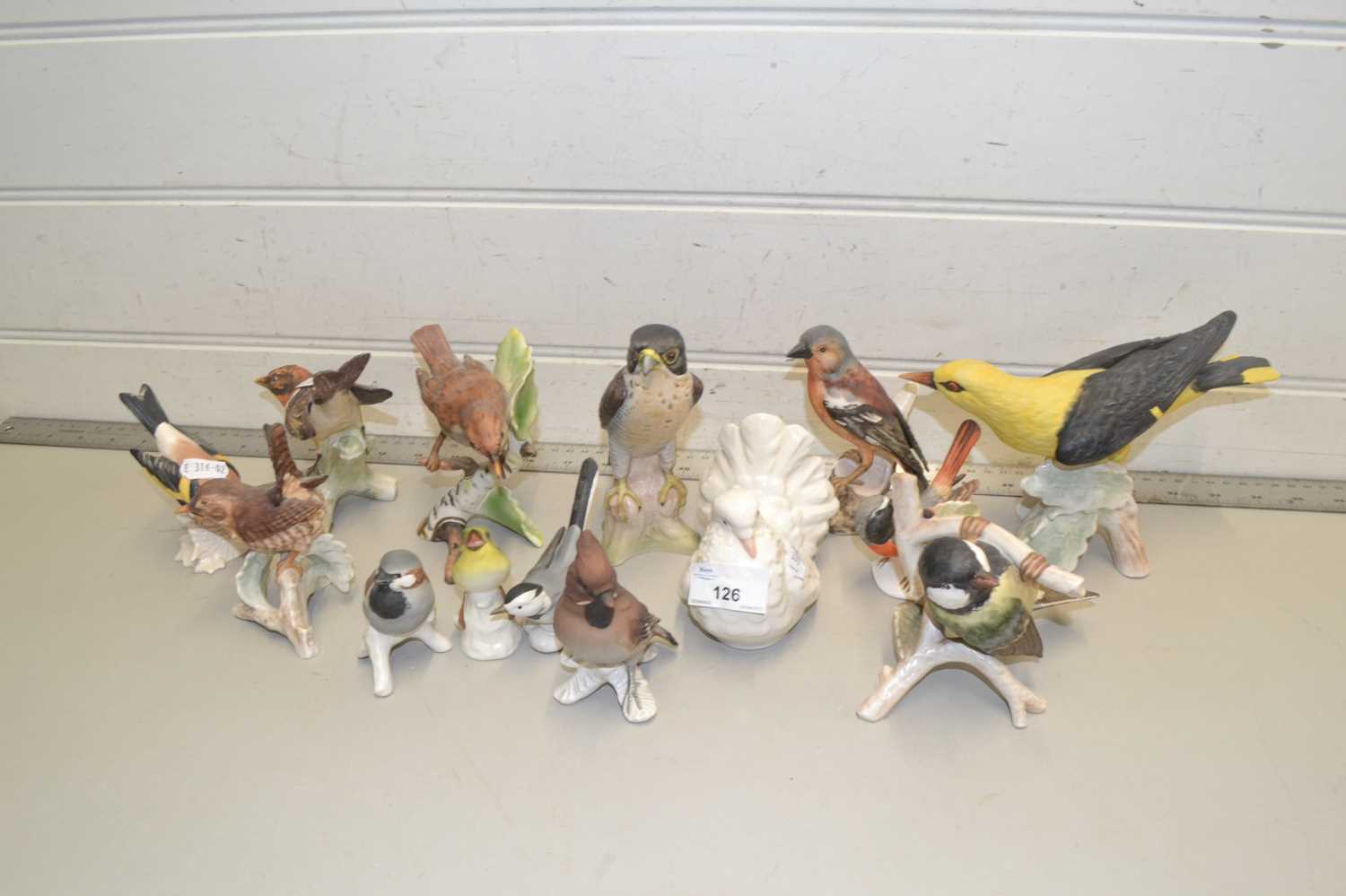 Collection of Geobel model birds to include Falcon, Dove, Great Tit and others (14)
