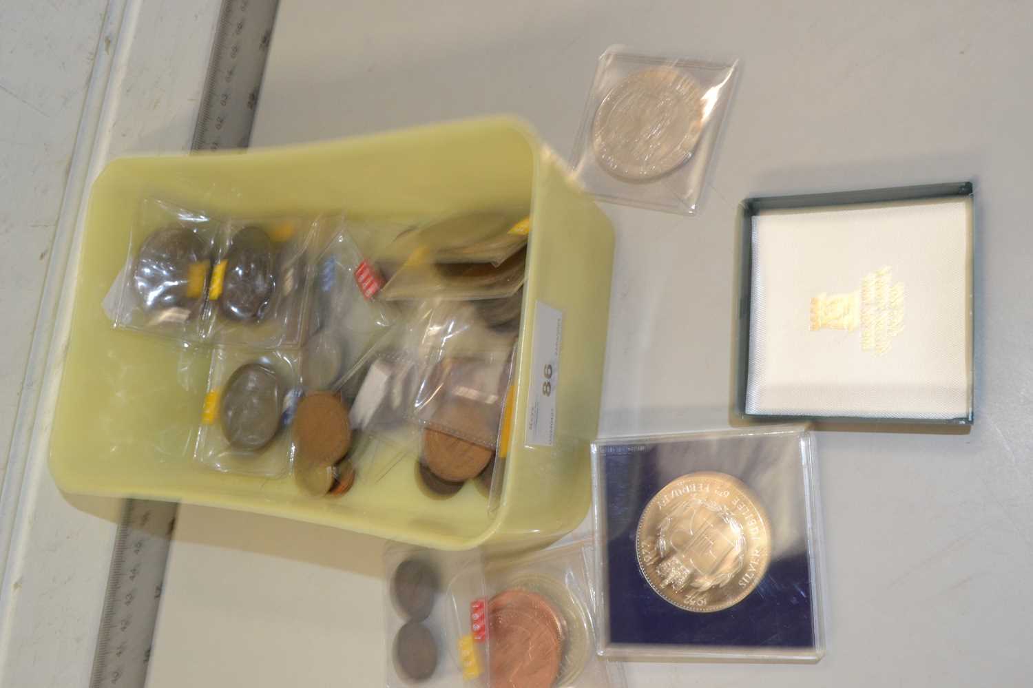 Box of various 20th Century British coinage to include some commemorative editions