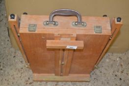 Travelling artists box and easel