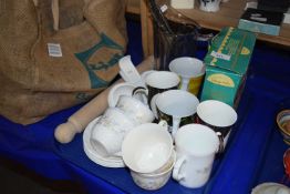 Quantity of mixed kitchen items to include mugs, tea wares etc