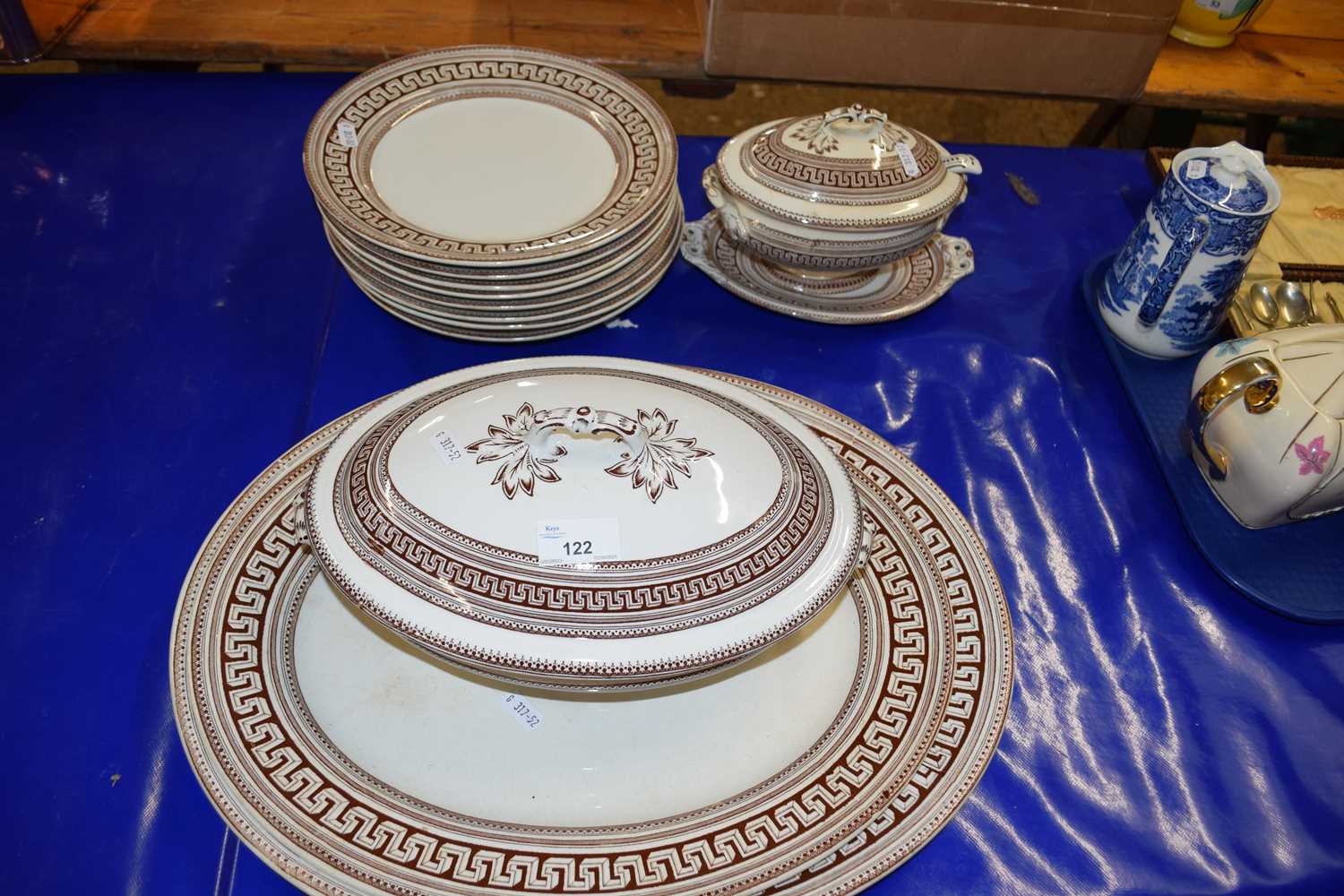 A quantity of Eton pattern dinner wares